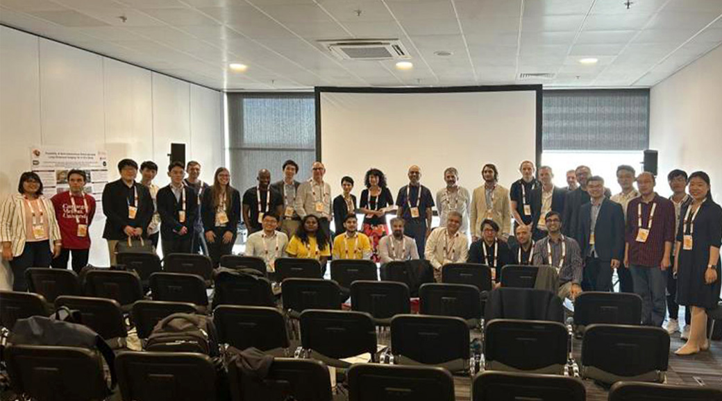 Hanglok co-sponsored and participated  in the Robot-assisted Medical Imaging Workshop